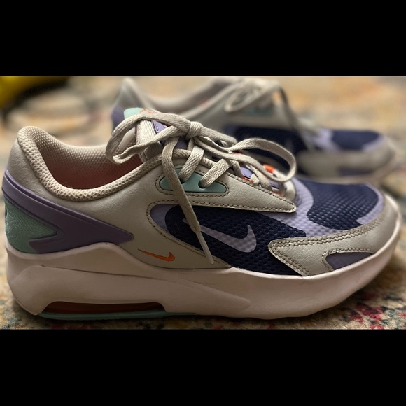 Nike Air Max Bolt - Picture 3 of 5